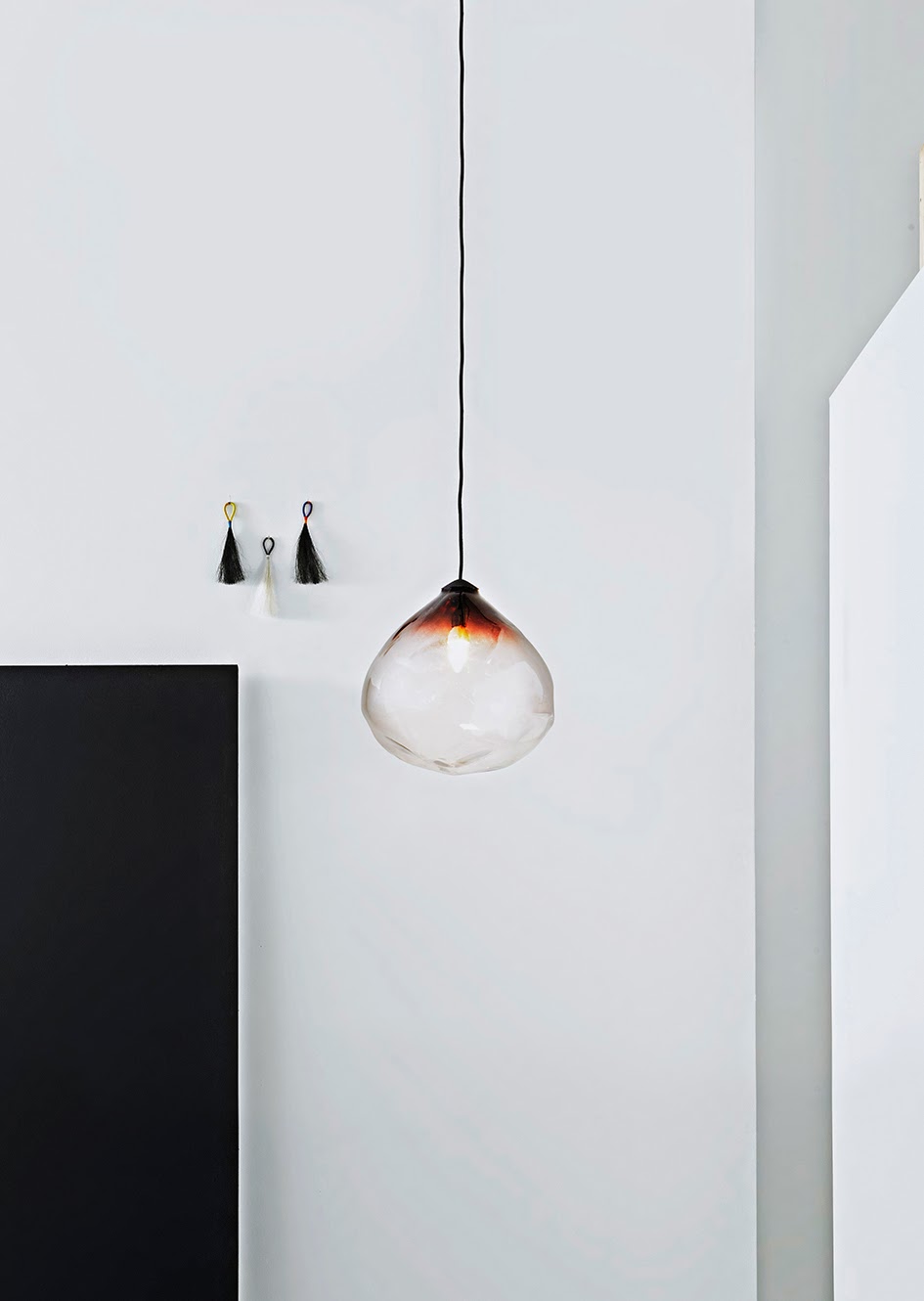 The 'Parison' pendant by Cheshire Architects. Photograph by Toaki Okano. 
