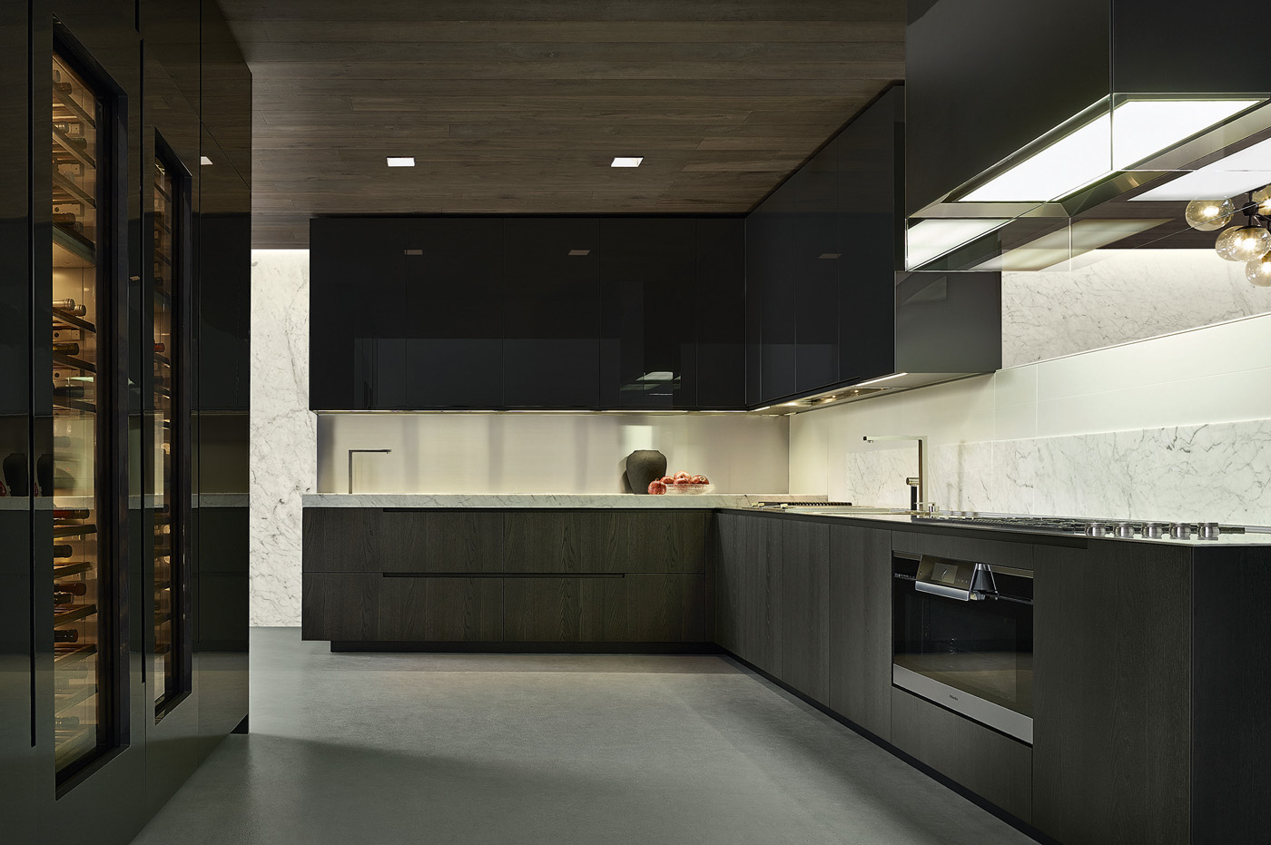 Studio Italia's Joanna Hoeft will talk our Kitchen Day 2015 guests through the latest Varenna kitchens and new developments in countertops and appliances. 