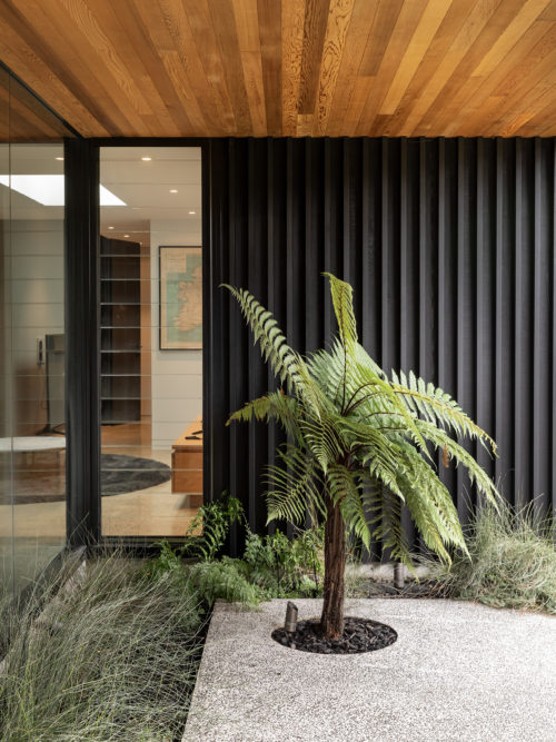 This Auckland bathroom used rich materials to create a refined experience